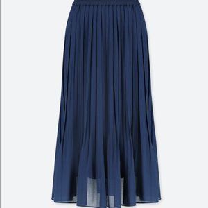Long blue maxi skirt